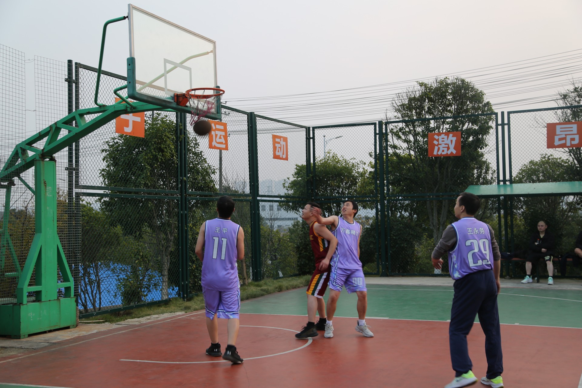 1701305740361364.jpg